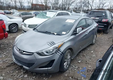 2015 Hyundai Elantra Se (Ulsan Plant) z USA, uszkodzony, nr VIN KMHDH4AE3FU420702